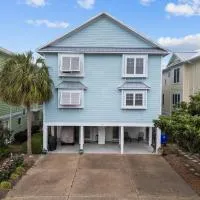 Steps to the Sand in Carolina Beach Sleeps 10 Villa, Hotel in Carolina Beach