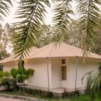 Tree of Life Tiger Trails, Ranthambore، فندق في Khilchipur