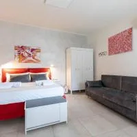 Appartamento FUOCO - LAGO MAGGIORE - COLAZZA, hotell sihtkohas Colazza