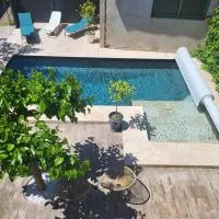 Appartement avec piscine partagée, hotel a Boucoiran-et-Nozières
