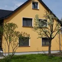 Apartment Zum Keulenbergblick, khách sạn ở Laußnitz