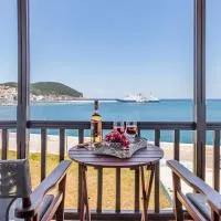 Nikolaos studios apartments، فندق في سكوبيلوس تاون