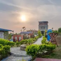 Jim & Holmes Resort & Luxury Residences in Jim Corbett National Park, хотел в Рамнагар
