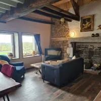Gite La Maison Des Trois Grands, hotel in Sannat