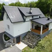 Grofova Kuća, hotel u gradu Lipovlje