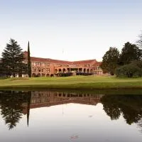 San Miguel Plaza Hotel All Inclusive, hotel di Villa San Miguel