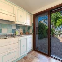 SandyMar House, Vista Mare Sea View Chia, hotel en Chia