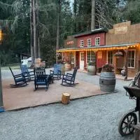 Rushing River Retreat, hotel a Idanha