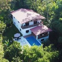 Villa unter Palmen, hotel v mestu Jarabacoa