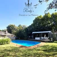 Rudys Guesthouse: Meyerton şehrinde bir otel