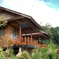 Bagoes View Cottages, hotel i Maninjau
