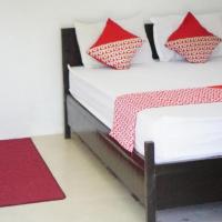 OYO 93784 Kost Bu Eli Syariah, hotel poblíž Letiště Abdul Rachman Saleh - MLG, Malang