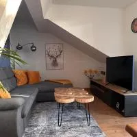 Dachnest mit Charme، فندق في Niederdorla