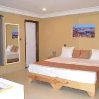 HÔTEL Le SQUARE, khách sạn ở Thiès
