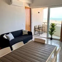 Oceanfront &6pers &Pool &Gym &Golf Club, hotel em Boca del Río