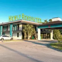 Days Inn by Wyndham Eglin AFB、ニスビルにあるデスティン・フォート・ウォルトン・ビーチ空港 - VPSの周辺ホテル