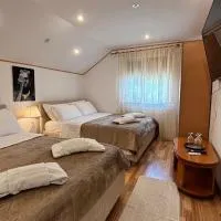 IMPERIUM DK VILLA, hôtel à Remuş