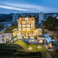 White House Yuanjing Hotel, Hotel in Wulong