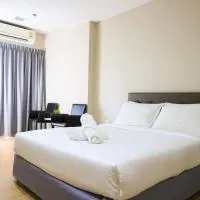 CU iHouse เรือนวิรัชมิตร, hotel v destinácii Bang Rak