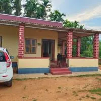 Viesnīca Homestay near Dharmastala temple pilsētā Navūru