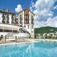 Hotel & Spa Real Badaguás Jaca، فندق في باذاغواس