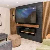 Luxurious Home Away From Home, hotell i Pickering