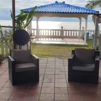 Casa de Campo, frente a la playa Skybluebyguanche, ξενοδοχείο σε Colón