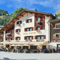Hotel Suretta, hótel í Splügen
