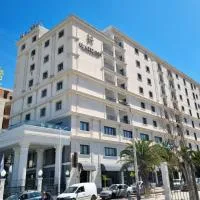 El Aziz Inn, hotel em Cheraga