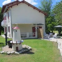 Au petit moulin، فندق في Issigeac