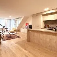 Spacious 2 Bed Room Split Level Apartment, hotel a Turner