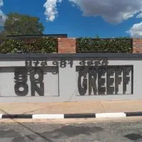 50 ON GREEFF، فندق في Lichtenburg