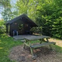 Camping Alkenhaer Appelscha Blokhut Basic, hotel en Appelscha