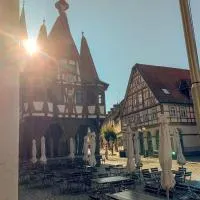Wohnen am historischen Rathaus、ミヒェルシュタットのホテル