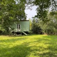 Le cottage du Manoir 1900, hotel a La Ferté-Gaucher