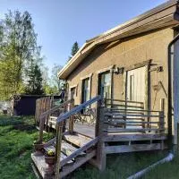 Village House, Hotel in Kärkölä