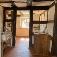 Haus der Behaglichkeit، فندق في Erlenbach