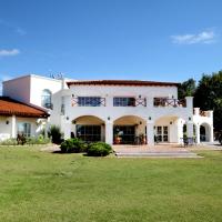La Campiña Club Hotel & Spa, hotell i Santa Rosa