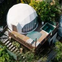 Glamping Tortuga Verde, מלון בOcotal