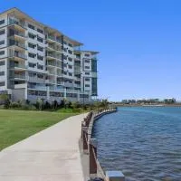 Salt at Oceanside, hotel u gradu Kawana Waters