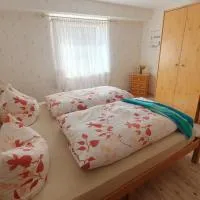 Ferienwohnung Kreisel direkt in Bad Kösen، فندق في باد كوسين