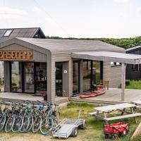 Basecamp Tiny House Eco-resort IJmuiden &ndash; hotel w mieście IJmuiden