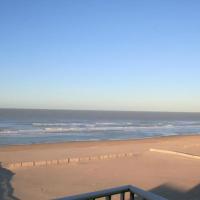 Golden Beach I E3, hotel in De Haan