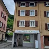 Cepis apartments, hotelli kohteessa Faido