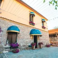 Castle Boutique Hotel, hótel í Tírana