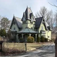 The Sanctuary on Washington, hotel di Norwich