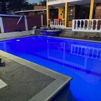Casa de descanso con piscina Chachagüi, hotel poblíž Letiště Antonio Nariňo - PSO, Chachagüí