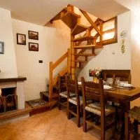 Rifugio tra i Boschi - Camino & Balcone, khách sạn ở Sestola