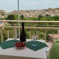 Accoglienza autentica, parcheggio e vista su Tricarico in Basilicata, Io Sono Qui, hotell sihtkohas Tricarico