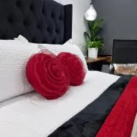 Indulge luxury overnight accommodation, viešbutis mieste Midelburgas